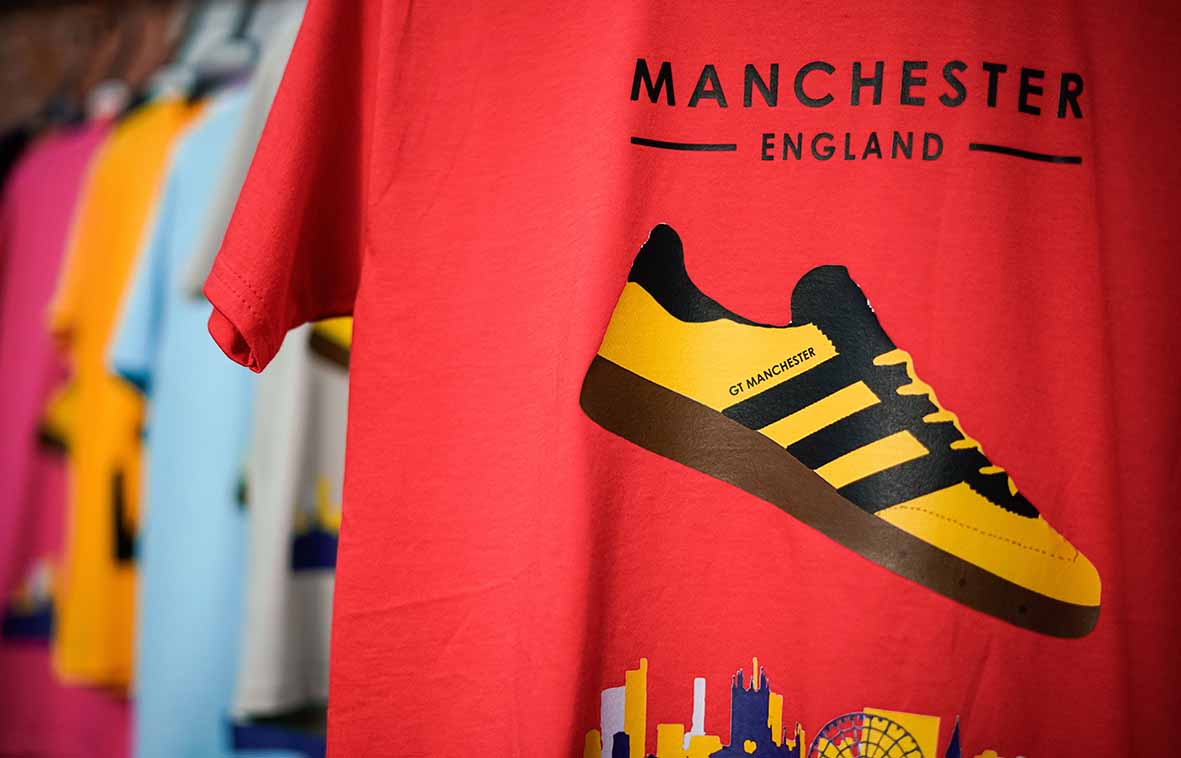 Kids red Manchester - Adidas inspired Manchester t-shirt. All t-shirts are printed to order. Please allow 21 working day lead times.